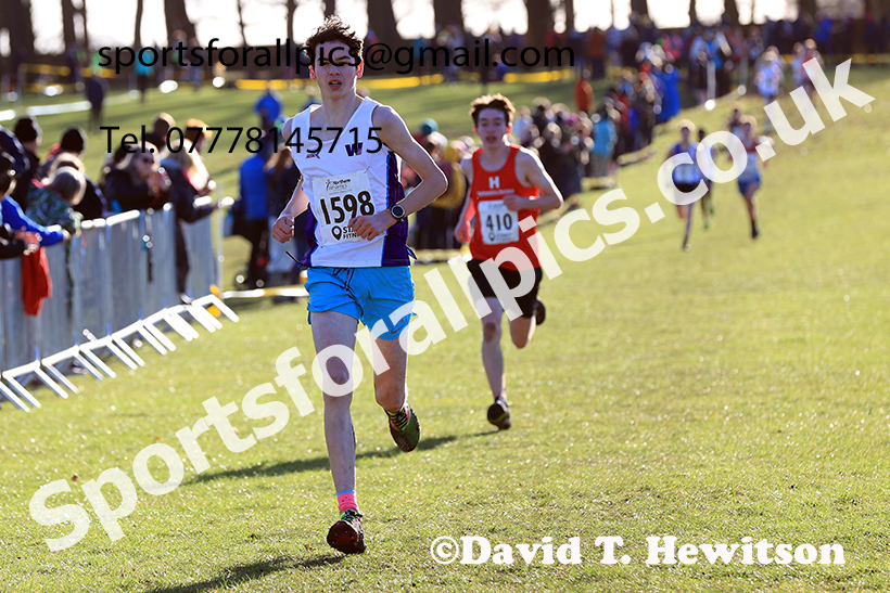 Boys under-15s 2025 Northern Cross Country Champs, Tatton Park, Knutsford, Cheshire. Photo: David T. Hewitson/Sports for All Pics